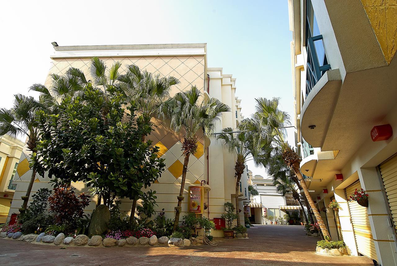 Zhi Baishan Motel Zhunan Exterior photo