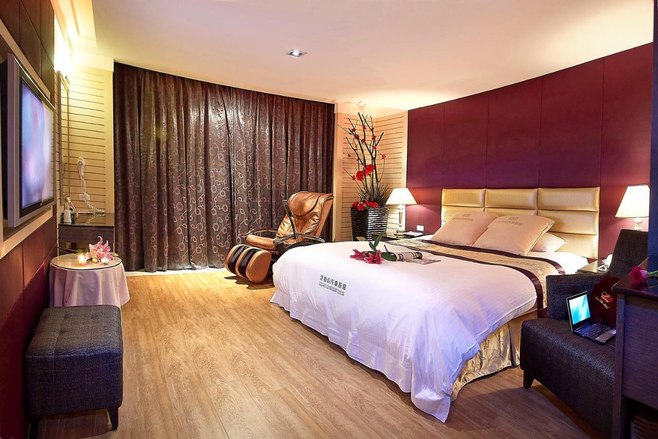 Zhi Baishan Motel Zhunan Exterior photo