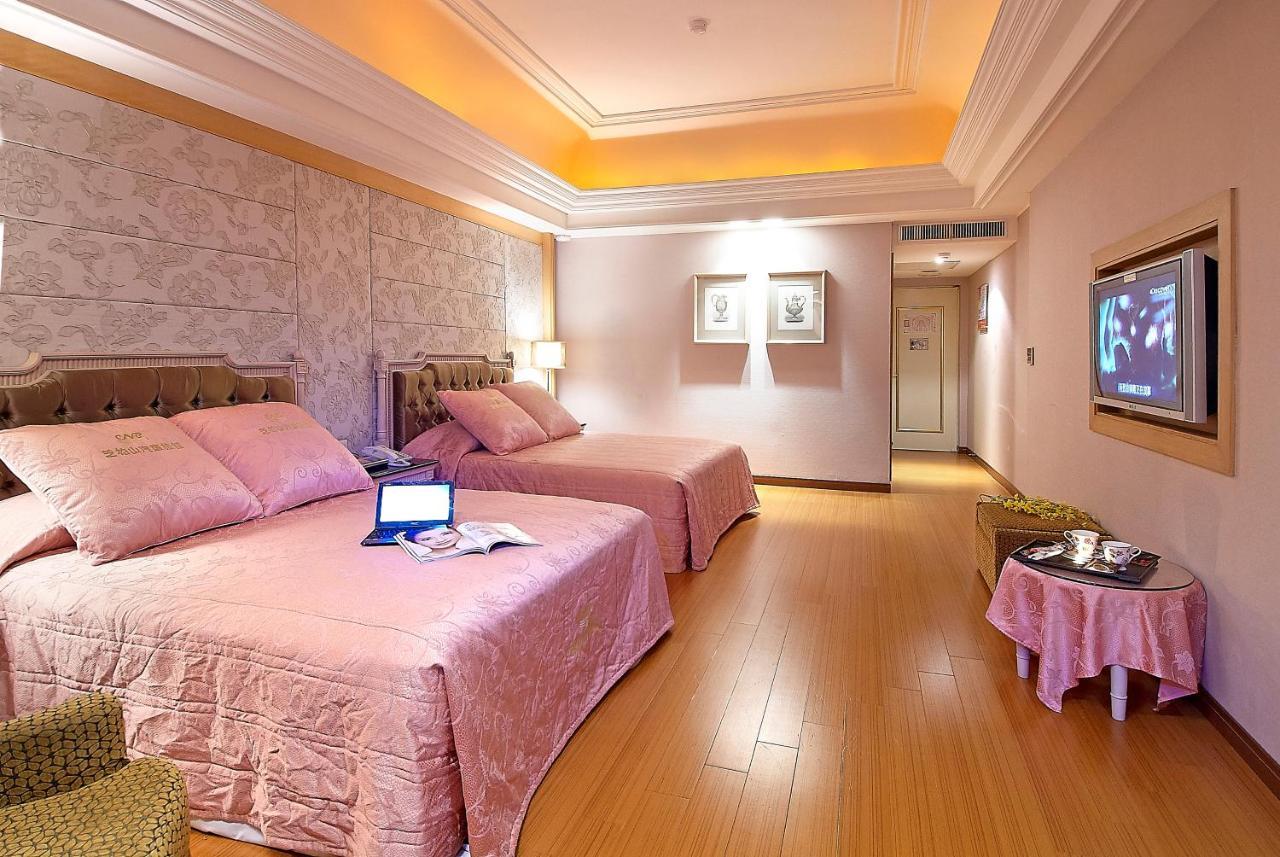 Zhi Baishan Motel Zhunan Exterior photo
